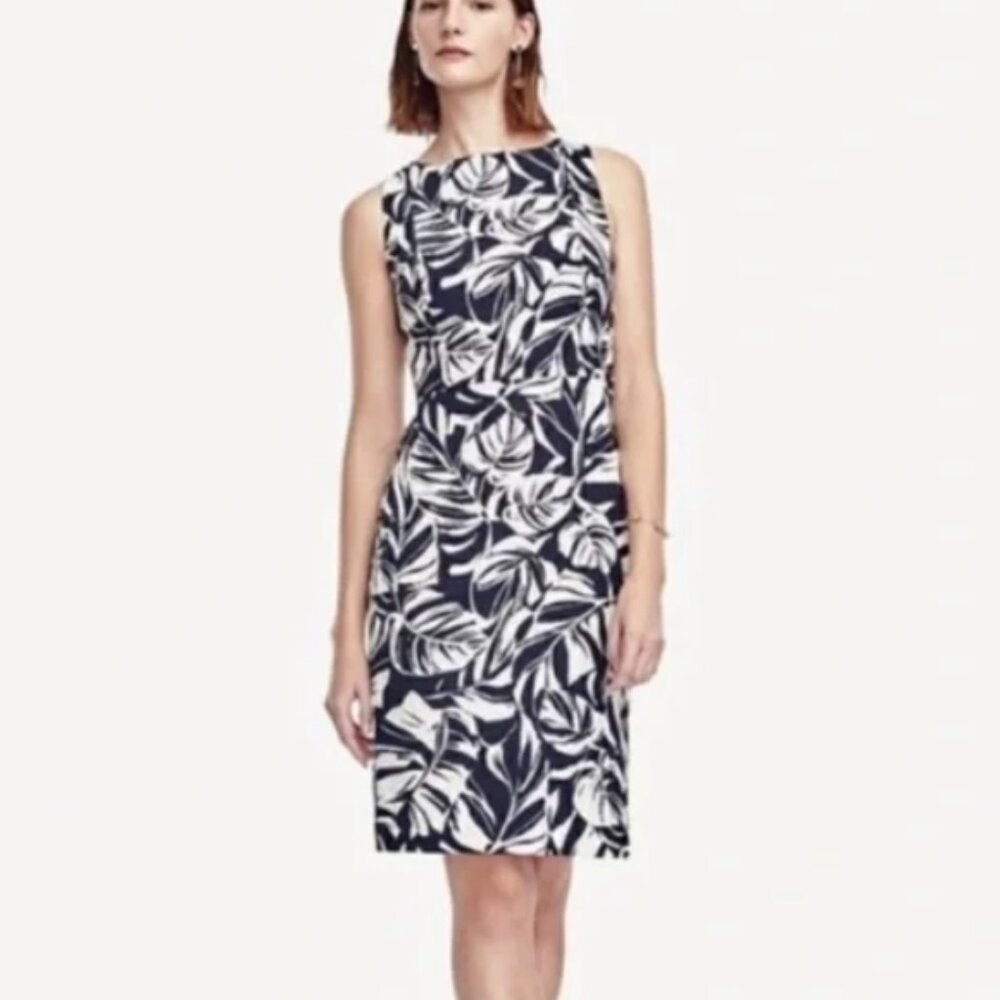 Ann Taylor Tropical navy white palm leaf midi sheath with button detail size 12